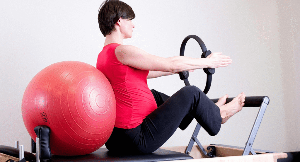 Quels sont les bienfaits du Pilates reformer sur le dos
